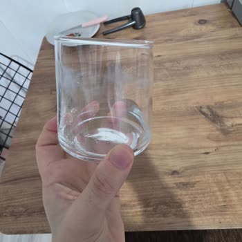 Bosch Bulaşık Makinesinden Çıkan Lekeli Bardaklar Nedeniyle Ürün İadesi Talebi