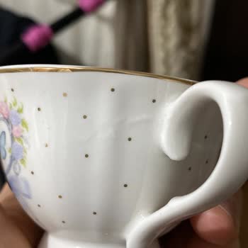 Kırık Vazo Ve Kusurlu Fincan İçin Ücret İadesi Talebi