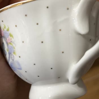 Kırık Vazo Ve Kusurlu Fincan İçin Ücret İadesi Talebi