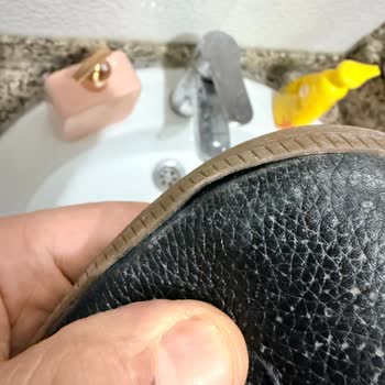 Tabanı Ayrılan Ayakkabılar Ve Cevapsız İade Süreci