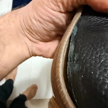 Tabanı Ayrılan Ayakkabılar Ve Cevapsız İade Süreci