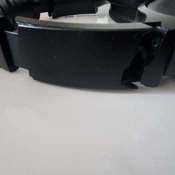 Mis Auriculares Razer se Rompen Rápidamente, Solicito Reembolso