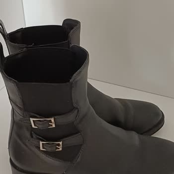 Hotiç Botları Hafif Yağmurda Su Geçiriyor, Ücret İadesi Talep Ediyorum