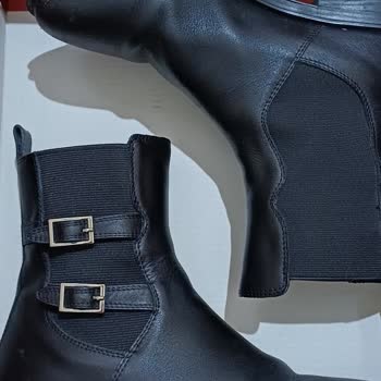 Hotiç Botları Hafif Yağmurda Su Geçiriyor, Ücret İadesi Talep Ediyorum