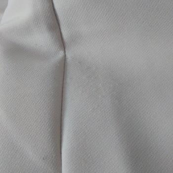 LCW Kadın Pantolonunda Kısa Sürede Tüylenme Ve Ücret İadesi Talebi