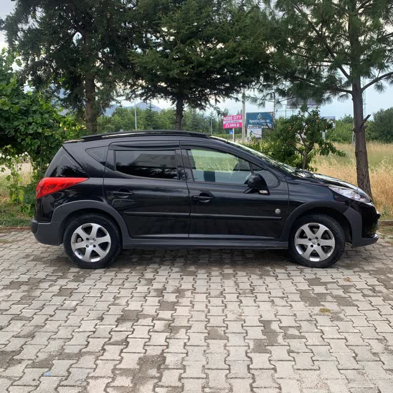 Sahibinden Araç Gövde Tipi Yanlışlığı Nedeniyle İlanım Haksız Şekilde Kaldırıldı