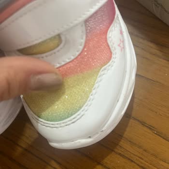 Ayıplı Ayakkabı Ve Mağazanın Değişim Reddi