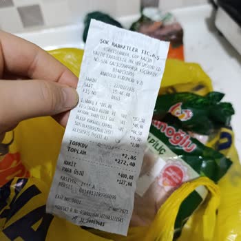 Şok Mağazasında Hamile Kadına Bozuk Ve Etiketsiz Tavuk Satışı