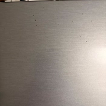 Samsung Gri Buzdolabının Delik Ve Siyah Nokta Problemi