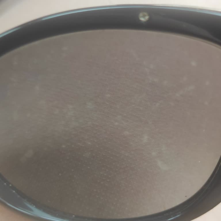 Michael Kors Gözlüğümde Cam Soyulması Ve Garanti Sorunu