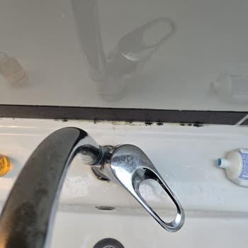 Miss Turizm Kuzey Ege Turunda Çalışmayan Klima Ve Su Sorunu