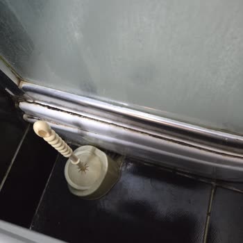 Miss Turizm Kuzey Ege Turunda Çalışmayan Klima Ve Su Sorunu