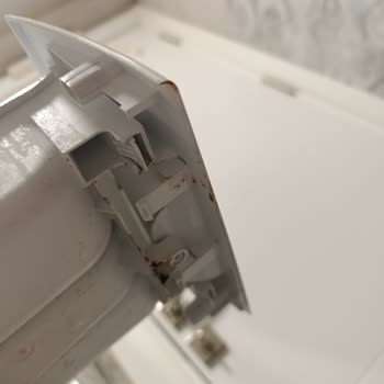 Paslanma Ve Su Sızıntısı Sorunuyla Boğuşan Siemens IQ 300 Çamaşır Makinesi