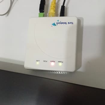 Sürekli Kesintili Fiber İnternet Ve Çözüm Bulamayan Müşteri Hizmetleri