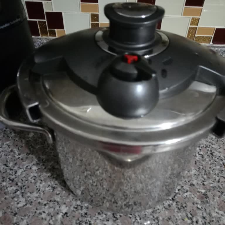 Patlayan Düdüklü Tencere Güvenlik Riski Ve Geri Ödeme Talebi