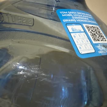 Böcekli Ve Yosunlu Damacana Suyunda Sağlık Riski Ve Hijyen İhlali