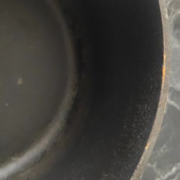 Paslanan Lava Tencere Ve Tavalar İçin Değişim Talebi