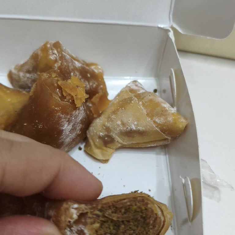 Sobacılar Baharat Sözde Antep Fıstıklı Olan Pestil