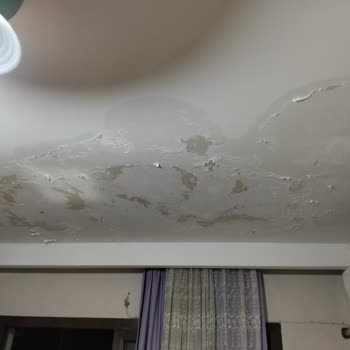 Milli Emlak Müdürlüğü Ait Evin Hasarı