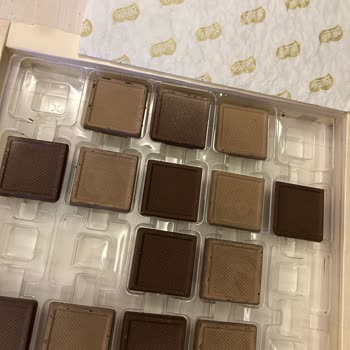 Migros'tan Aldığım Nestle Madlen Çikolatalarının Bozuk Çıktığı İçin Sağlık Endişesi