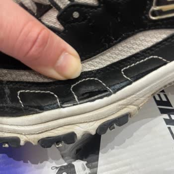 Skechers Ayakkabısının Altı Ayda Kenar Yırtılması Üretim Hatası Olarak Reddedildi