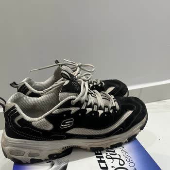 Skechers Ayakkabısının Altı Ayda Kenar Yırtılması Üretim Hatası Olarak Reddedildi