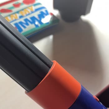 Dyson Airwrap Renk Soyulması ve Ürün Değişimi Talebi