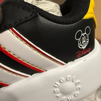 Adidas Mağazasında Yanıltıcı Poşet Ve İade Reddi