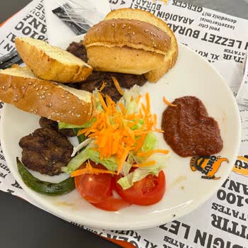 Görsellerle Uyuşmayan Küçük Porsiyon Ve Hijyen Sorunu