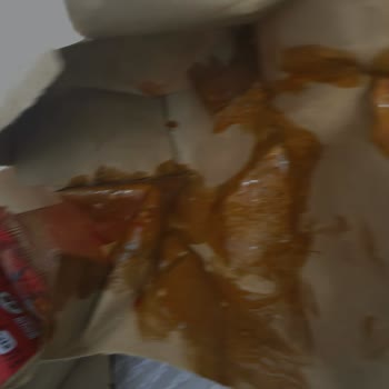 Kurye IBAN Talebi Ve Yanlış Ürün Gönderimi Nedeniyle Mağdur Oldum