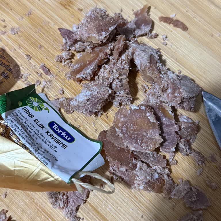 BİM'den Aldığım Torku Kavurmasında Kıkırdak Parçası: Gıda Güvenliği Sorunu