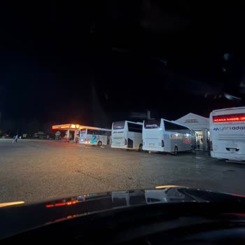 Shell İstasyonunda Tarih Geçmiş Kolalar Satılıyor