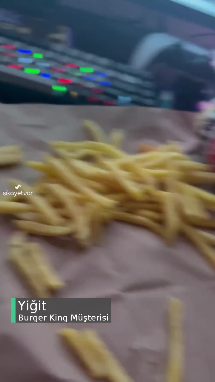 Burger King Dondurulmuş Ürün Ve Az Porsiyon videonun kapak resmi