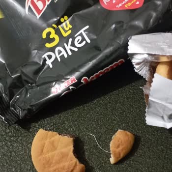 A101 Biskrem Ürünün İçindeki İp Gıda Güvenliğini Sarsıyor