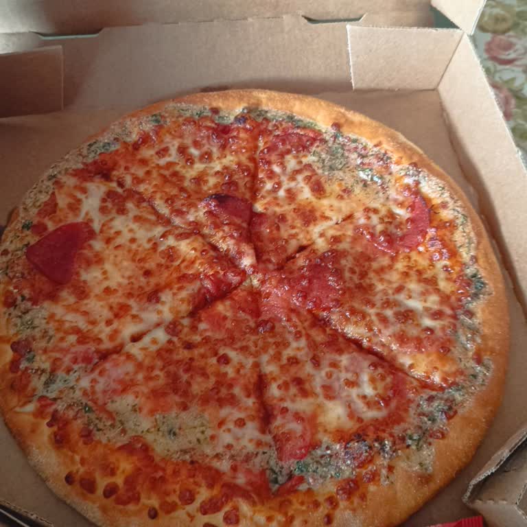 Ek Ücretli Sarımsak Soslu Pizza Kenarlara Sınırlı, Müşteri Hayal Kırıklığı