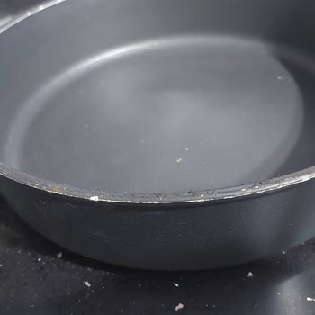 Garanti Kapsamında Olmasına Rağmen Karaca Tencere Setinde Paslanma Ve Soyulma Sorunu