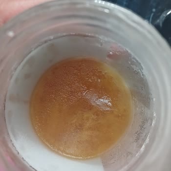 Bal Kavanozunda Şekerleşme Ve Yağ Tabakası Çocuğuma Verildiği İçin Endişe