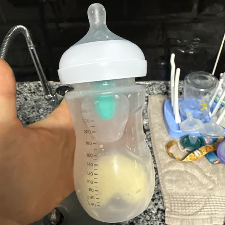 Philips Avent Anti-Kolik Biberonda Gaz Sorunu Ve İade Talebi