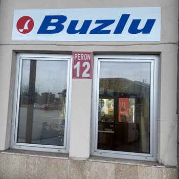 Buzlu Turizm Yanlış Perona Giriş Çıkış Yapması