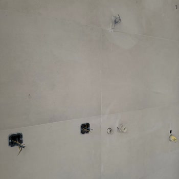 Vitra Seramiklerde Renk Farkı Nedeniyle Maddi Ve İşçilik Zararı Talebi