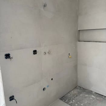 Vitra Seramiklerde Renk Farkı Nedeniyle Maddi Ve İşçilik Zararı Talebi