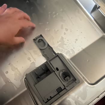 Kapak Kapanmayan Bosch Bulaşık Makinesi Ücretsiz Değişim Talebi