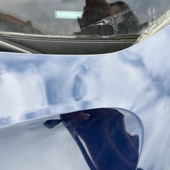 NG Afyon Wellness & Convention Valeye Teslim Ettiğim Aracın Kaput Kısmına Alçı Dökülmüş