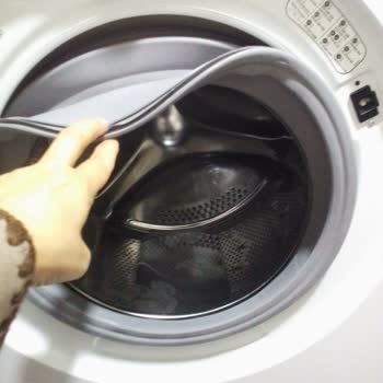 Hoover Çamaşır Makinesindeki Sızıntı Ve Ücretli Servis Talepleri