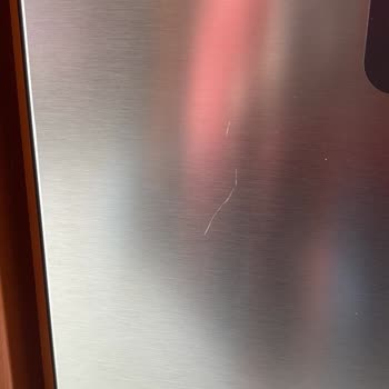 Çizik Kapaklı Bulaşık Makinesi İçin Tam Değişim Talebi