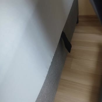 Ayak Kısmındaki Aparat Eksikliği Yüzünden Yatak Sürekli Kayıyor