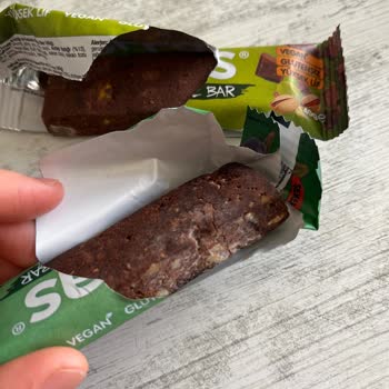 Fellas Meyve Barı Küflü Çıktı: Sağlık Riski Ve Sorumluluk Beklentisi