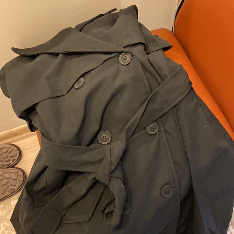 Yanlış Renk Trençkot Gönderimi Ve Cevapsız Müşteri Hizmetleri