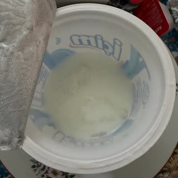 Ayranda Sert Buz Parçaları Bulduğumda Şirket Sessiz Kaldı