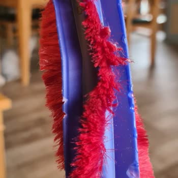 Dyson Robot Süpürge Fırça Lastiği 3 Haftada Yırtıldı Ücretsiz Değişim Talebi